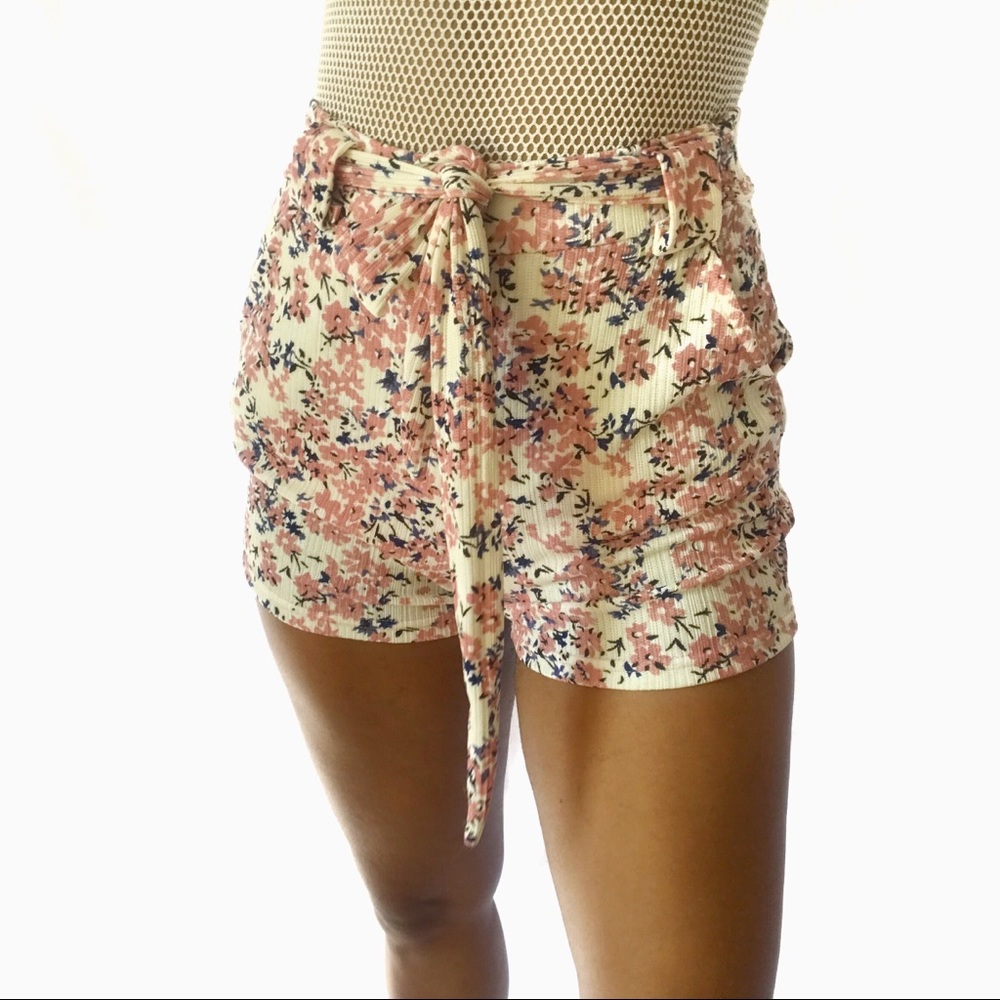High Waisted Floral Waist Tie Shorts
